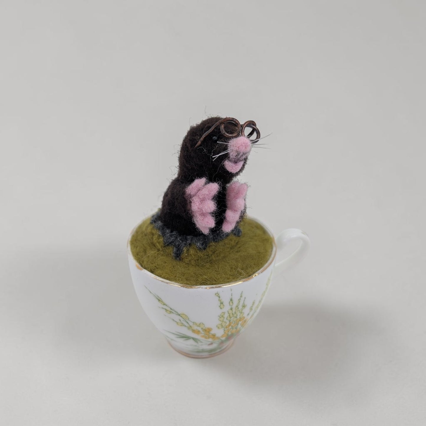 Mole in a Teacup Ornament | Lin Dean