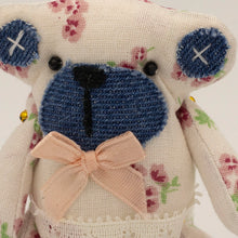 Load image into Gallery viewer, &quot;Hand Made Teddy bears&quot;
